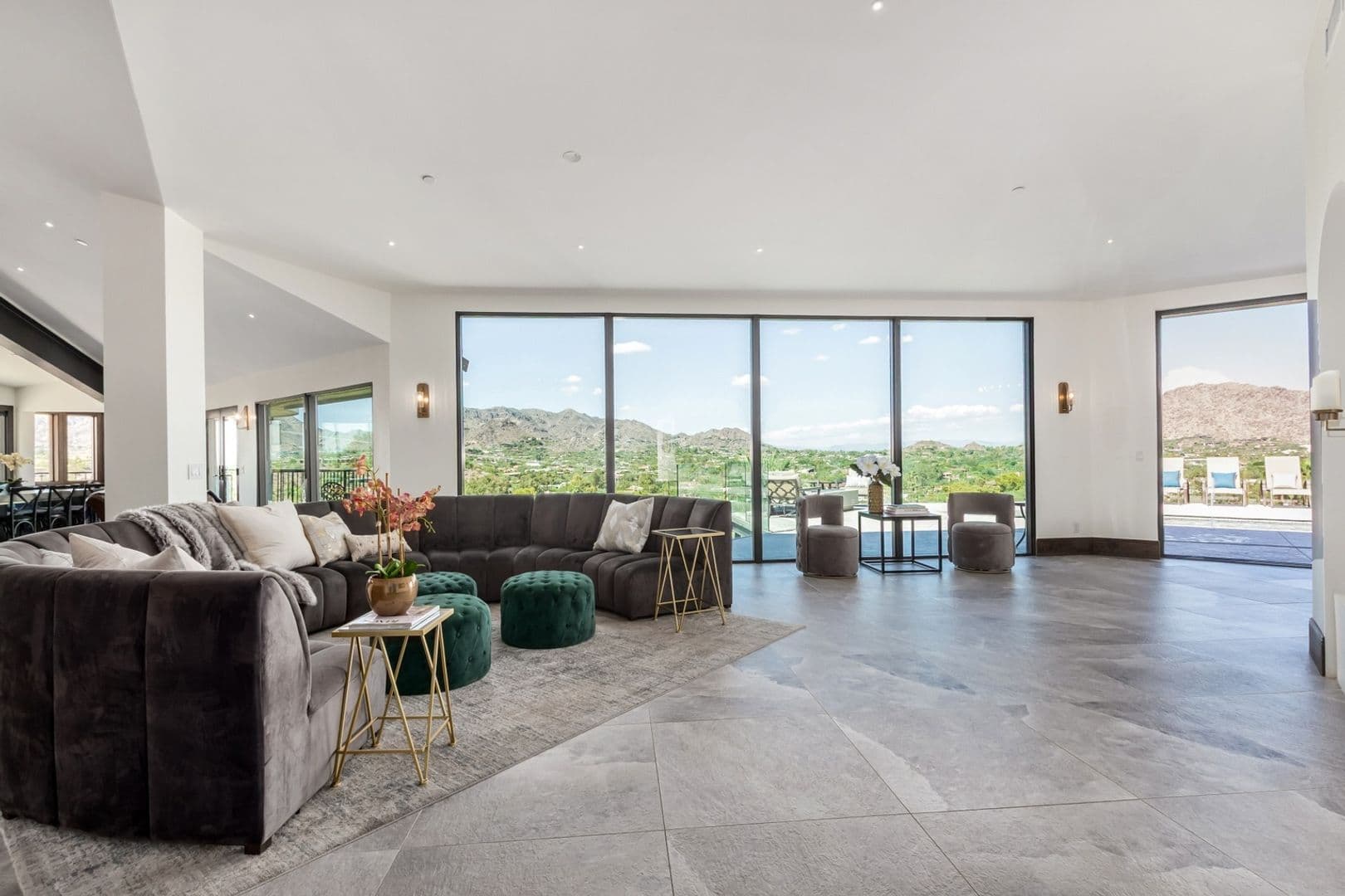 Phoenix House: 5655 N Camelback Canyon Dr