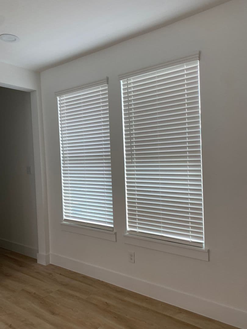 Houston Townhome: 7909 Lynette St
