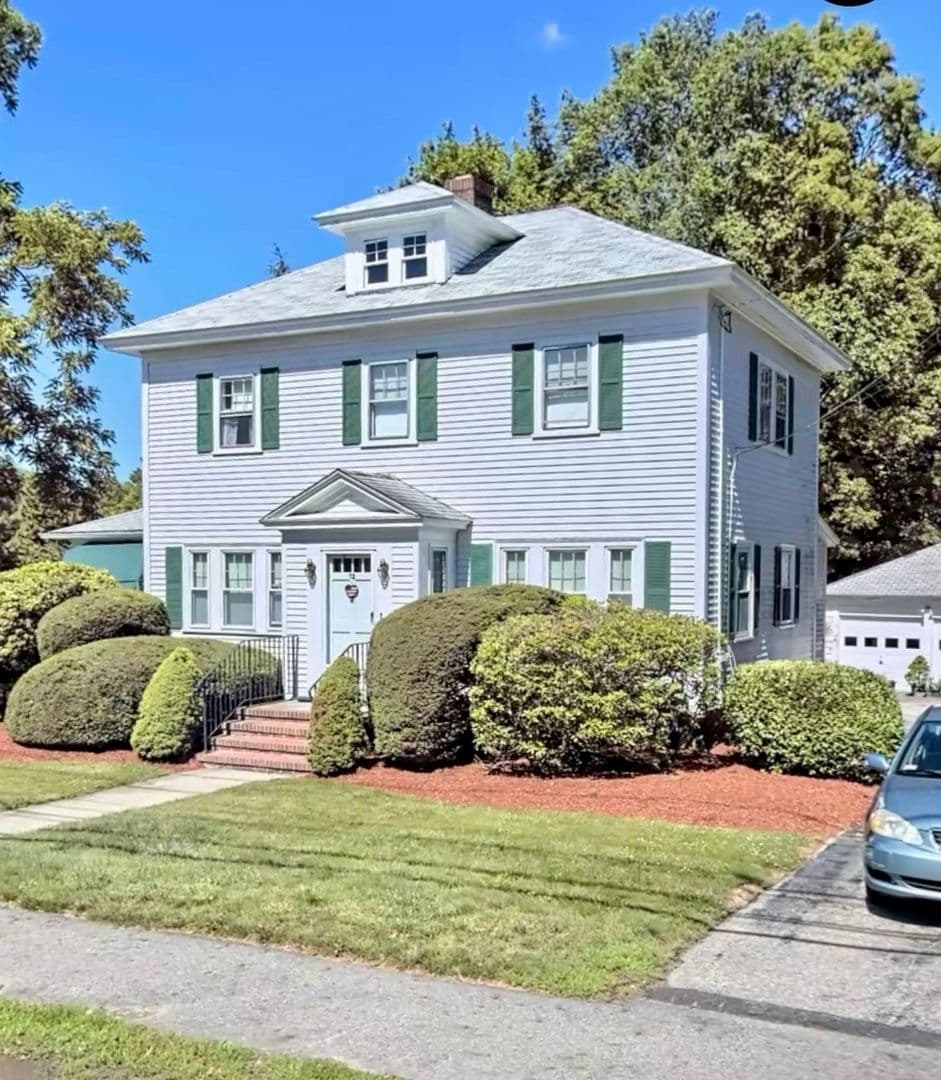 Andover House: 72 Elm St