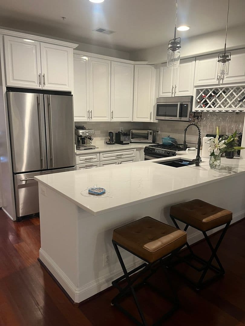 Washington Condo: 2132 11th St NW