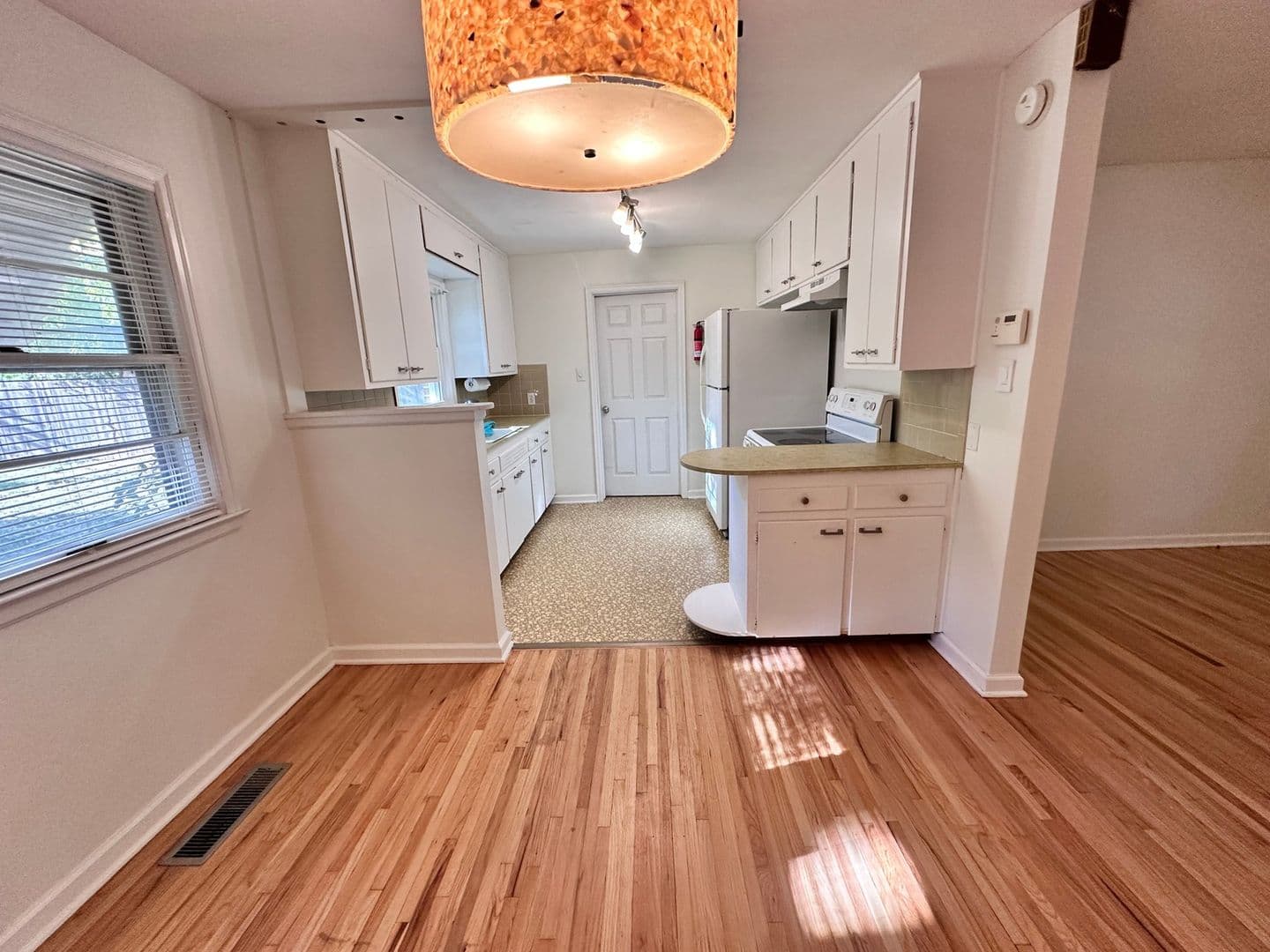 Wichita House: 829 S Watson Ln