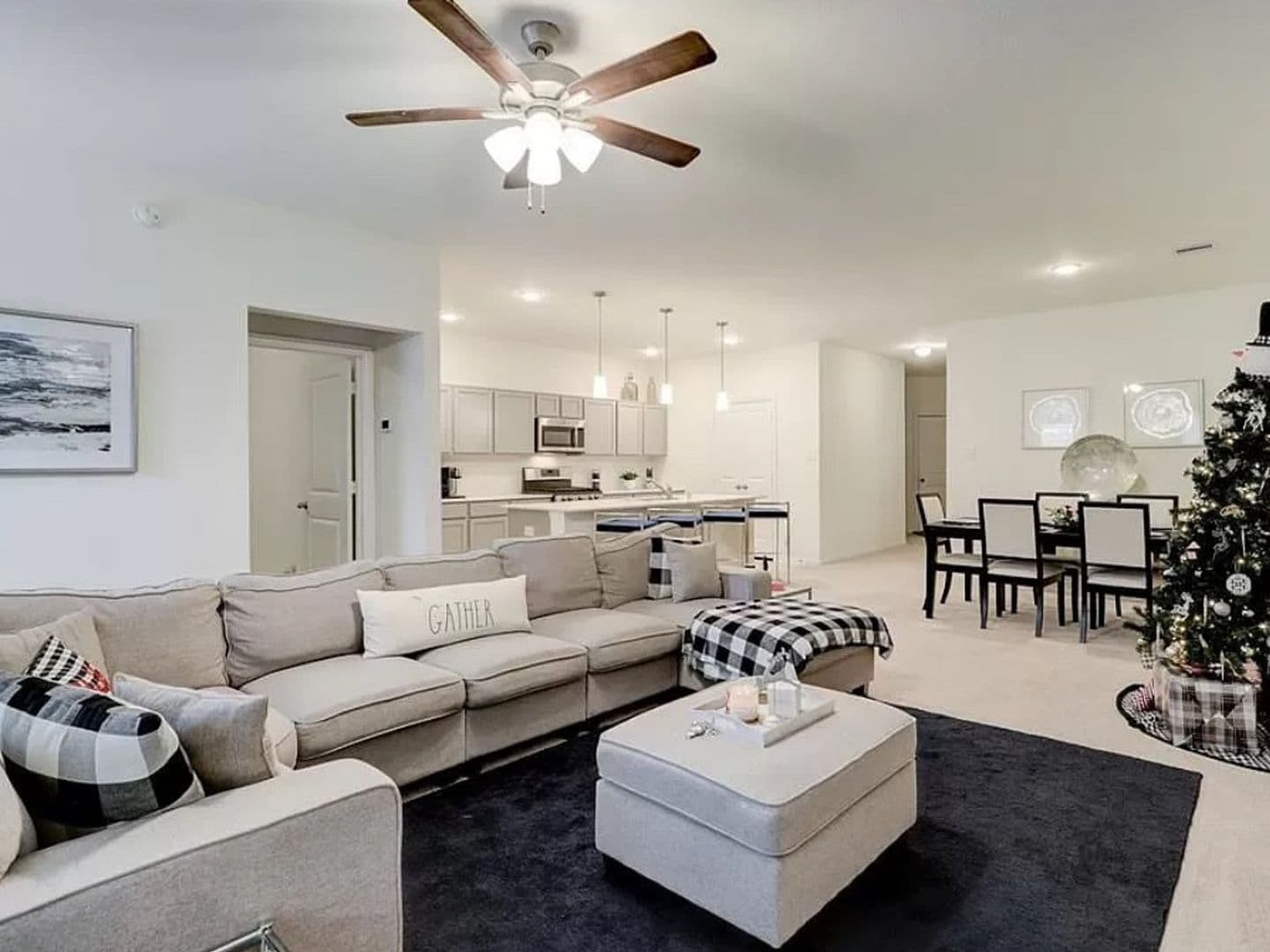 Richmond House: 3426 Water Lilly Way