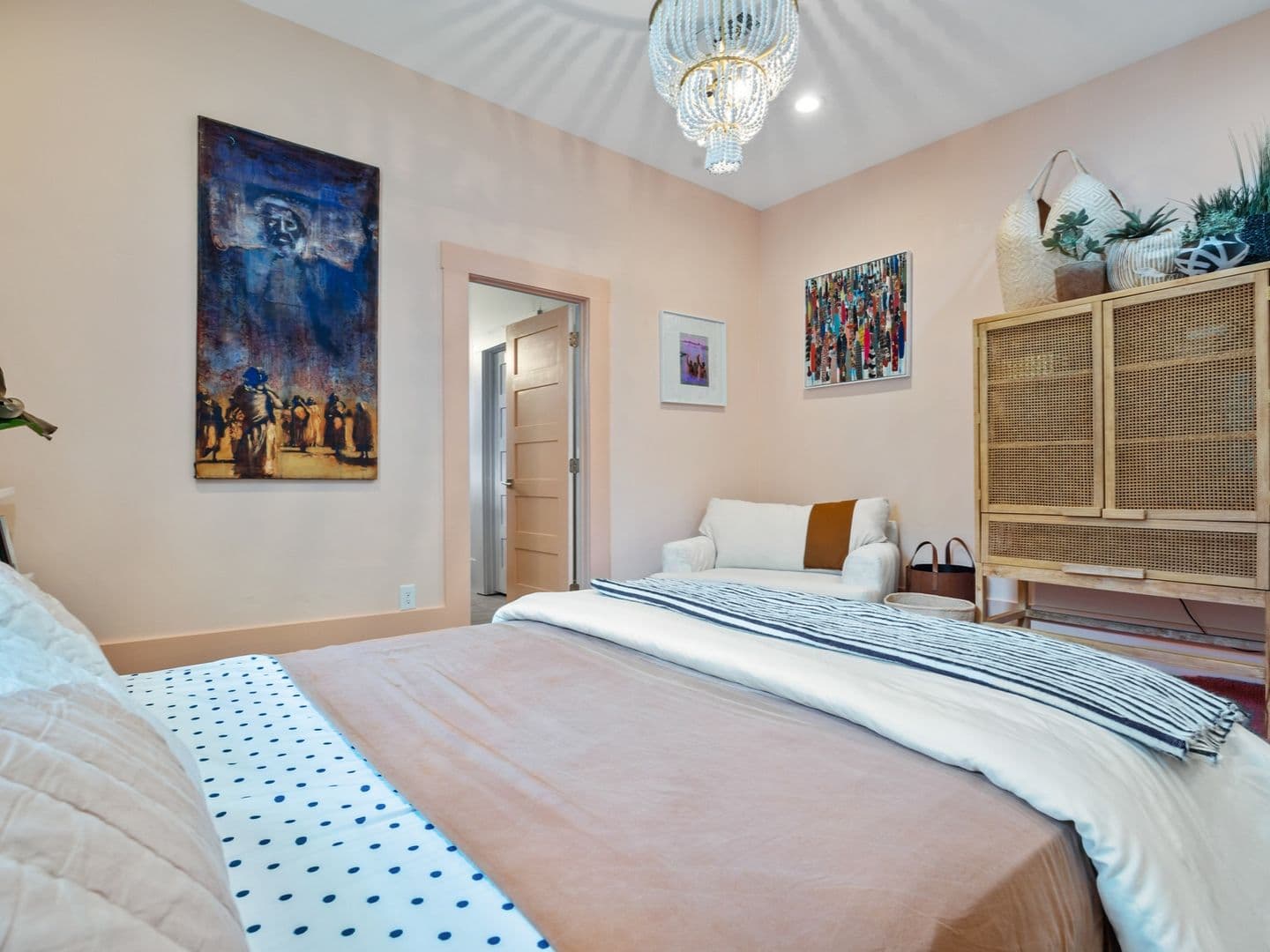 Atlanta House: 381 Lawton St Sw