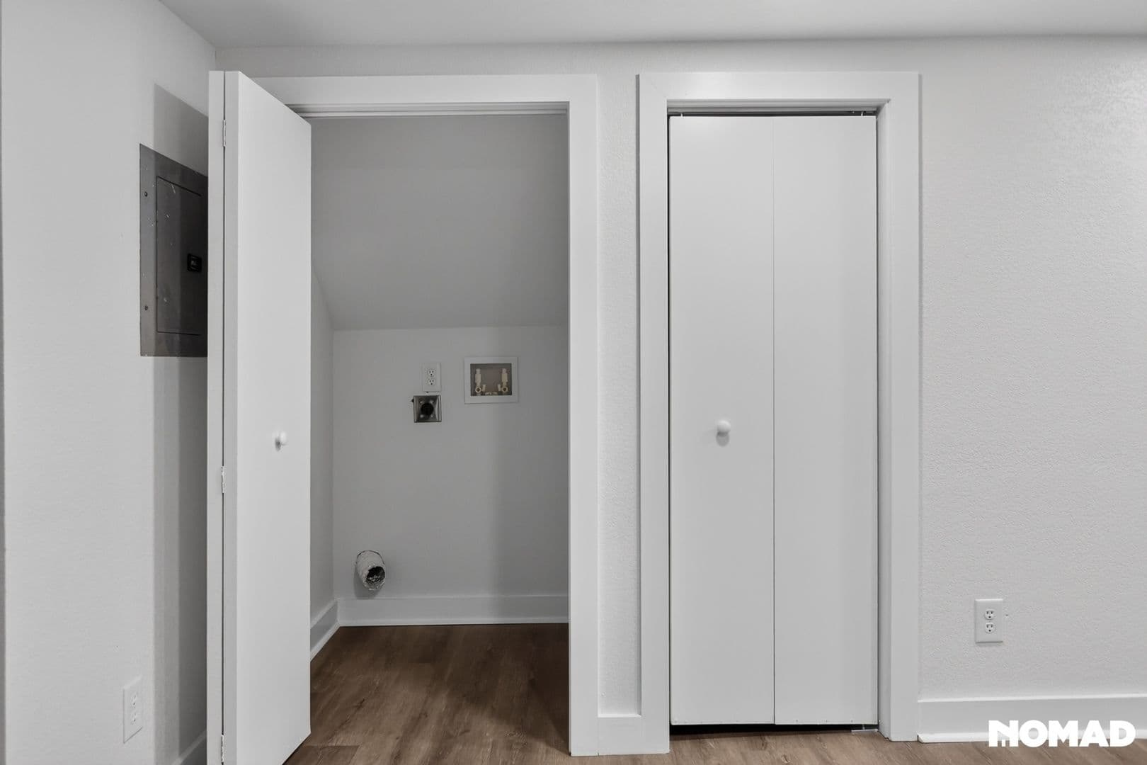 Hampton Townhome: 8 Charles st Unit B