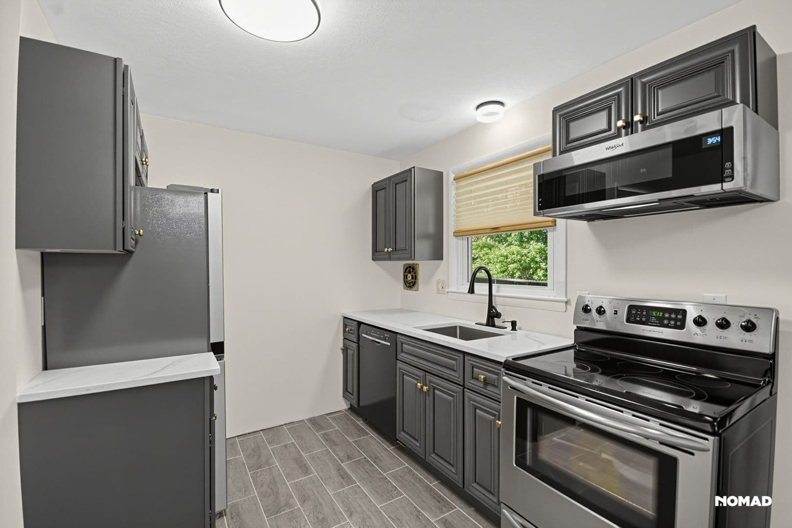 South Windsor House: 85 Willow St