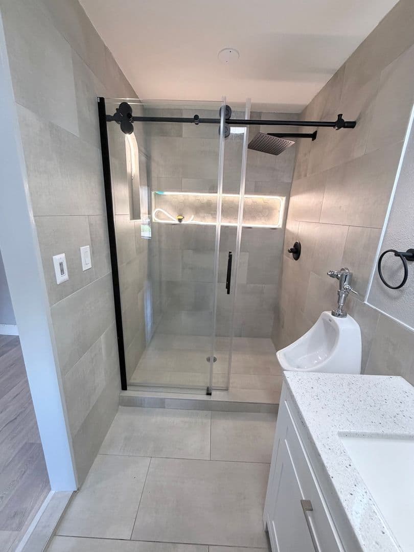 Tacoma Townhome: 6610 S Tyler St