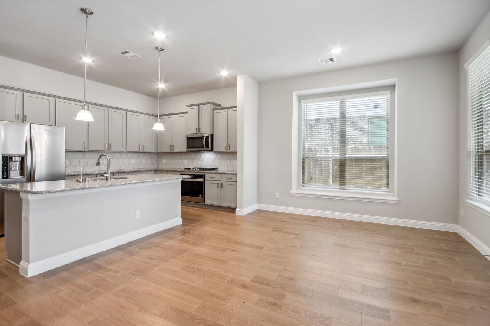 Conroe House: 17314 Autumn Sage Ct