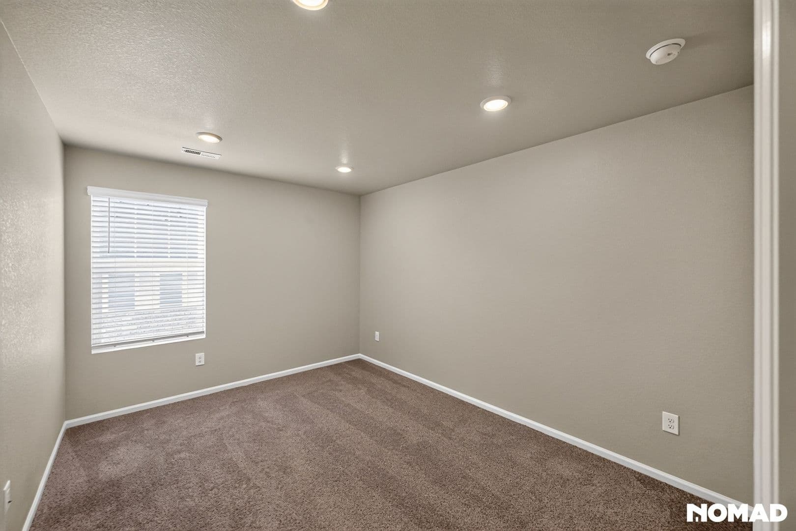 Aurora Townhome: 745 N Tempe St