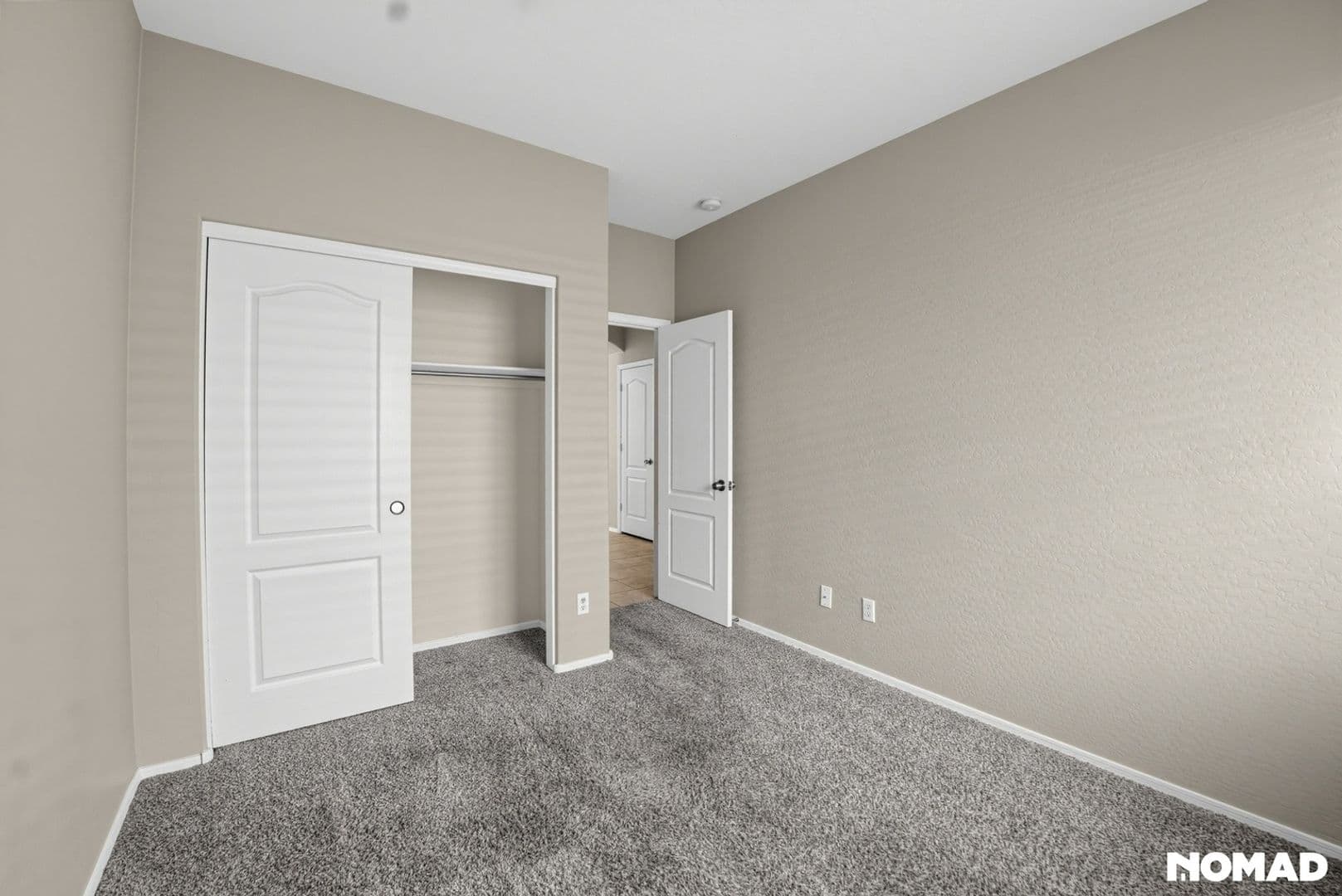 Avondale House: 3314 N 126th Dr