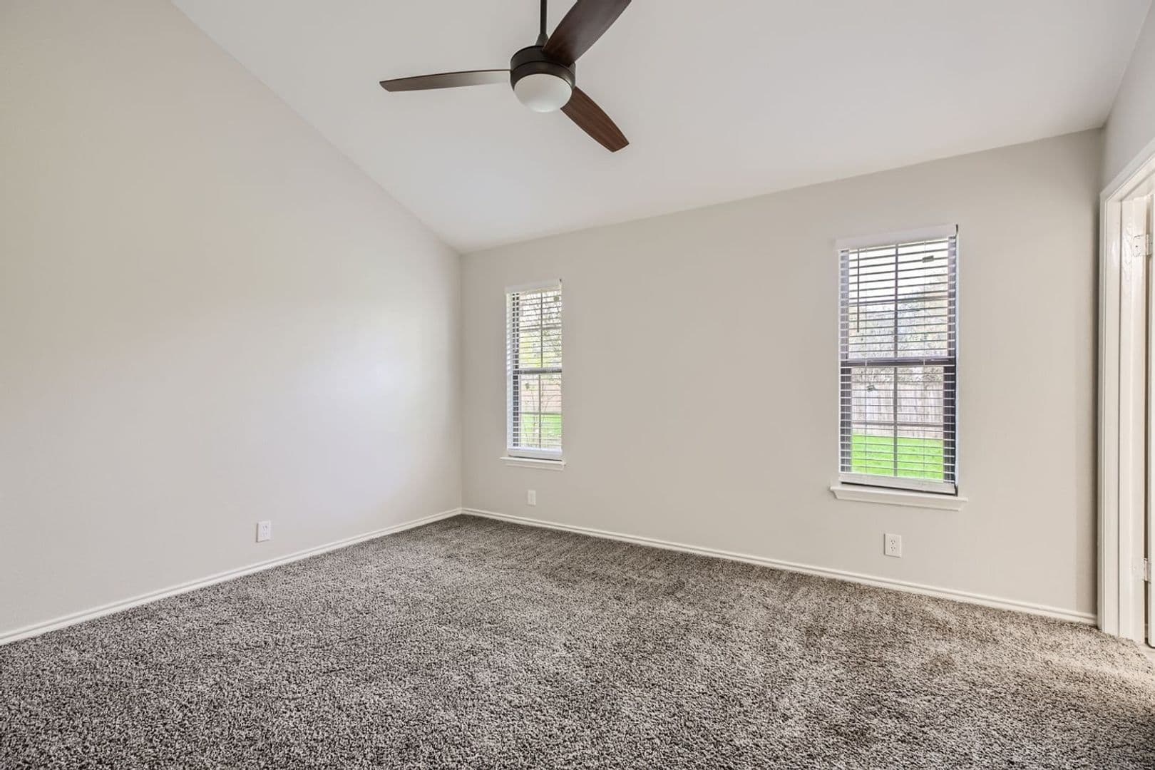 San Antonio House: 4514 Dove Lake St