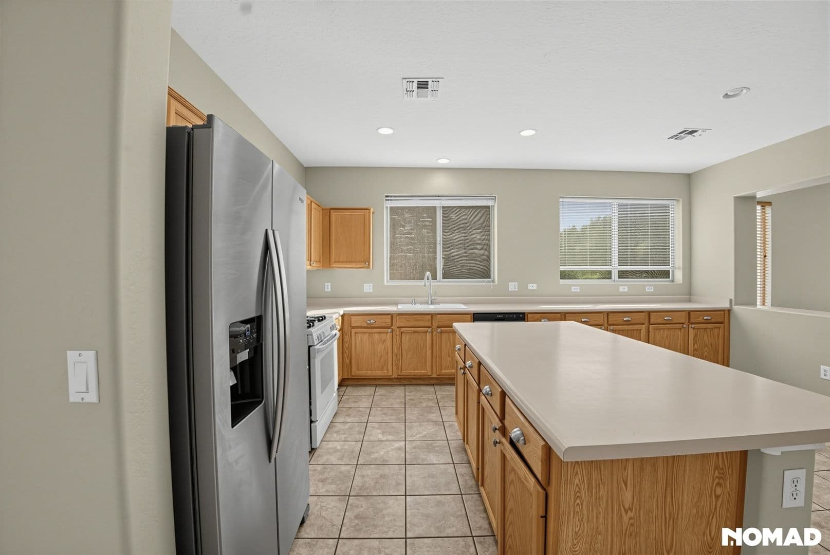 Avondale House: 3314 N 126th Dr