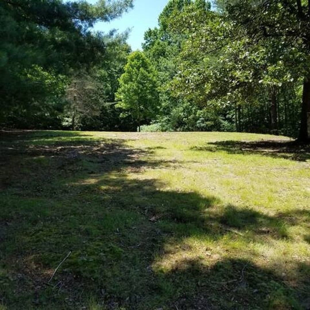 Manassas House: 14414 Bristow Rd