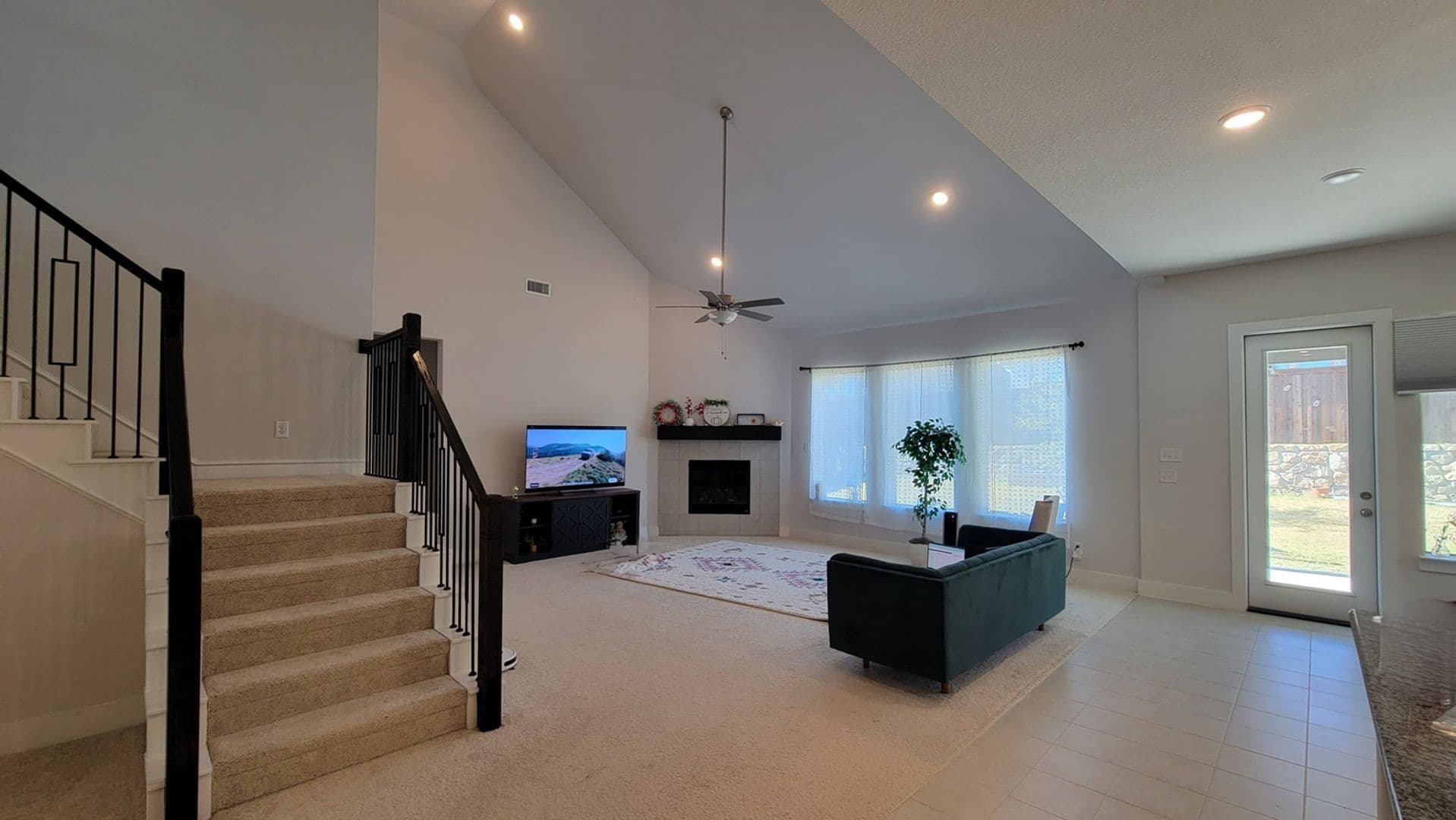 Fort Worth House: 5708 Embargo Rd
