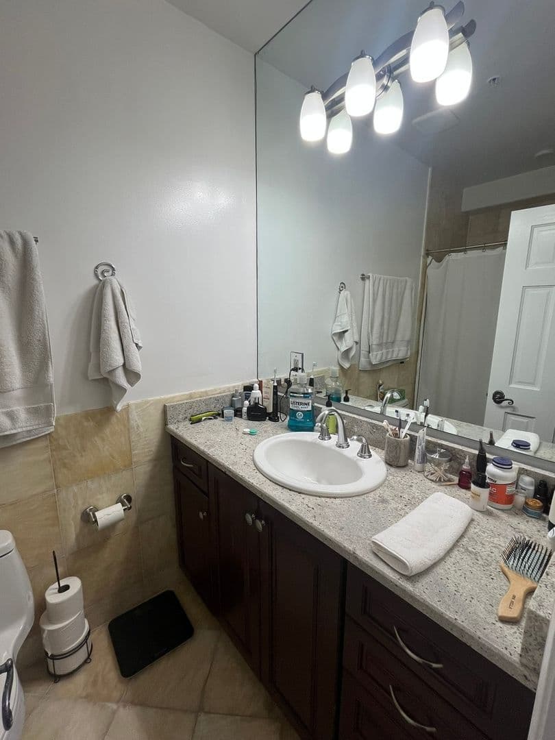 Washington Condo: 2132 11th St NW