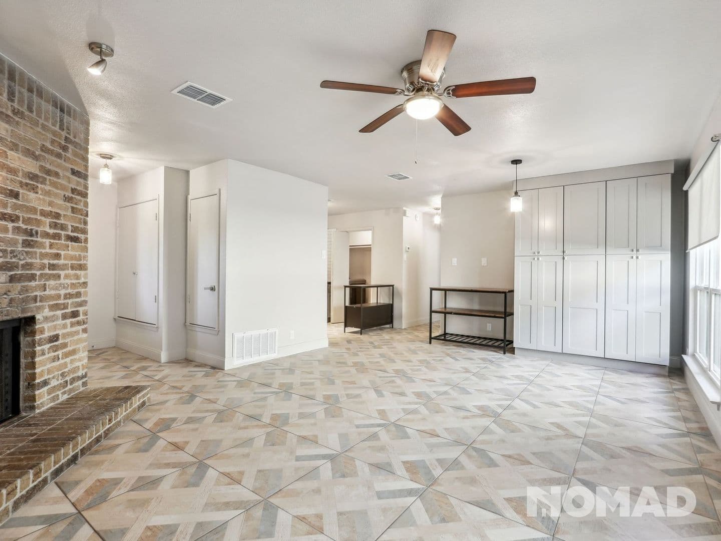 Austin House: 2113 Courtney St