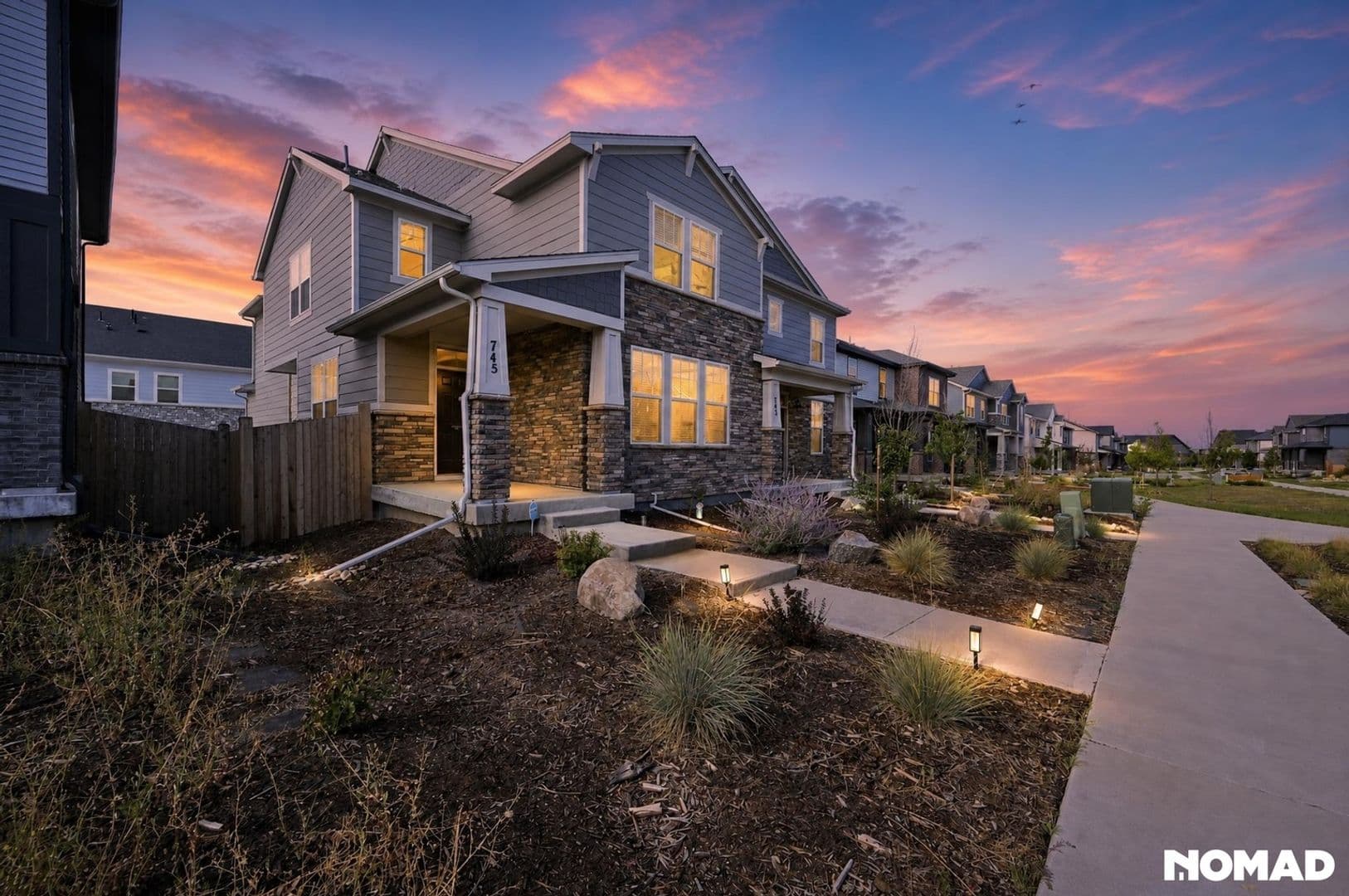 Aurora Townhome: 745 N Tempe St