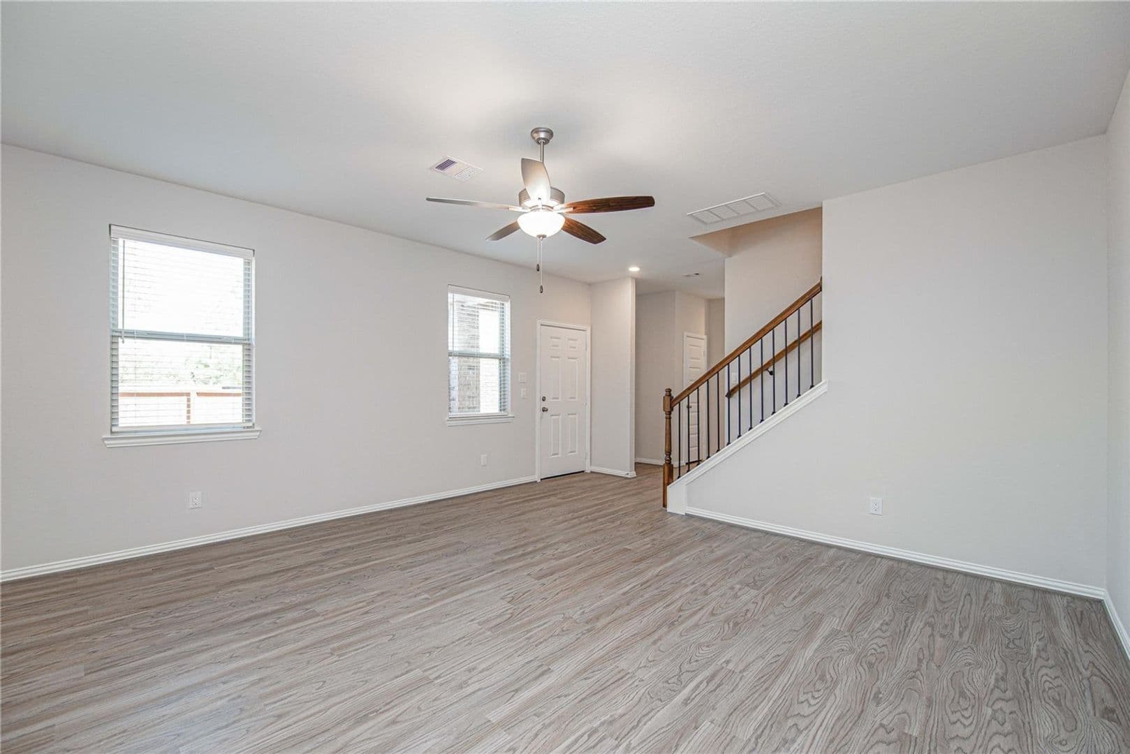 Conroe Townhome: 107 Silver Sky Ct