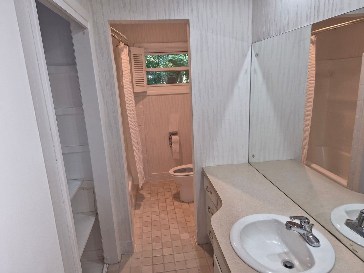 Atlanta House: 3262 Alton Rd
