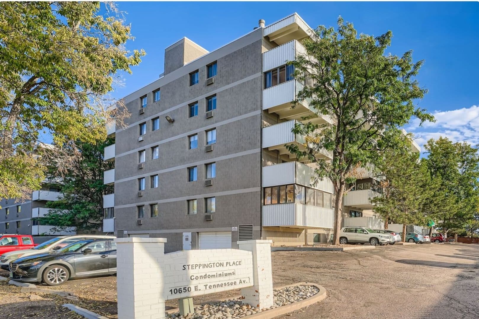 Denver Condo: 10650 E Tennessee Ave