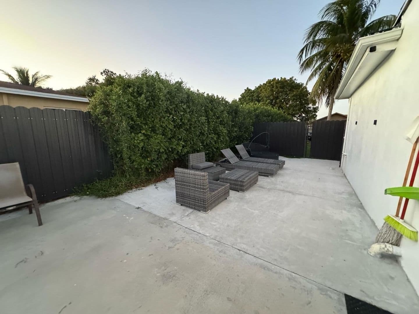 Miami Townhome: 1071 Nw 85th St