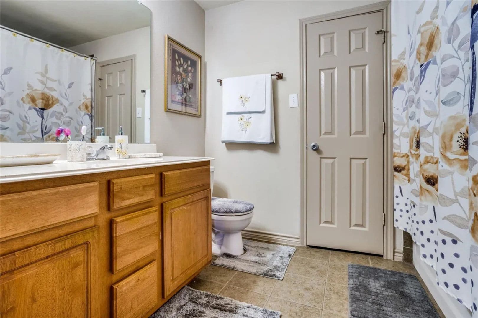 Euless House: 12629 Oceanside Dr