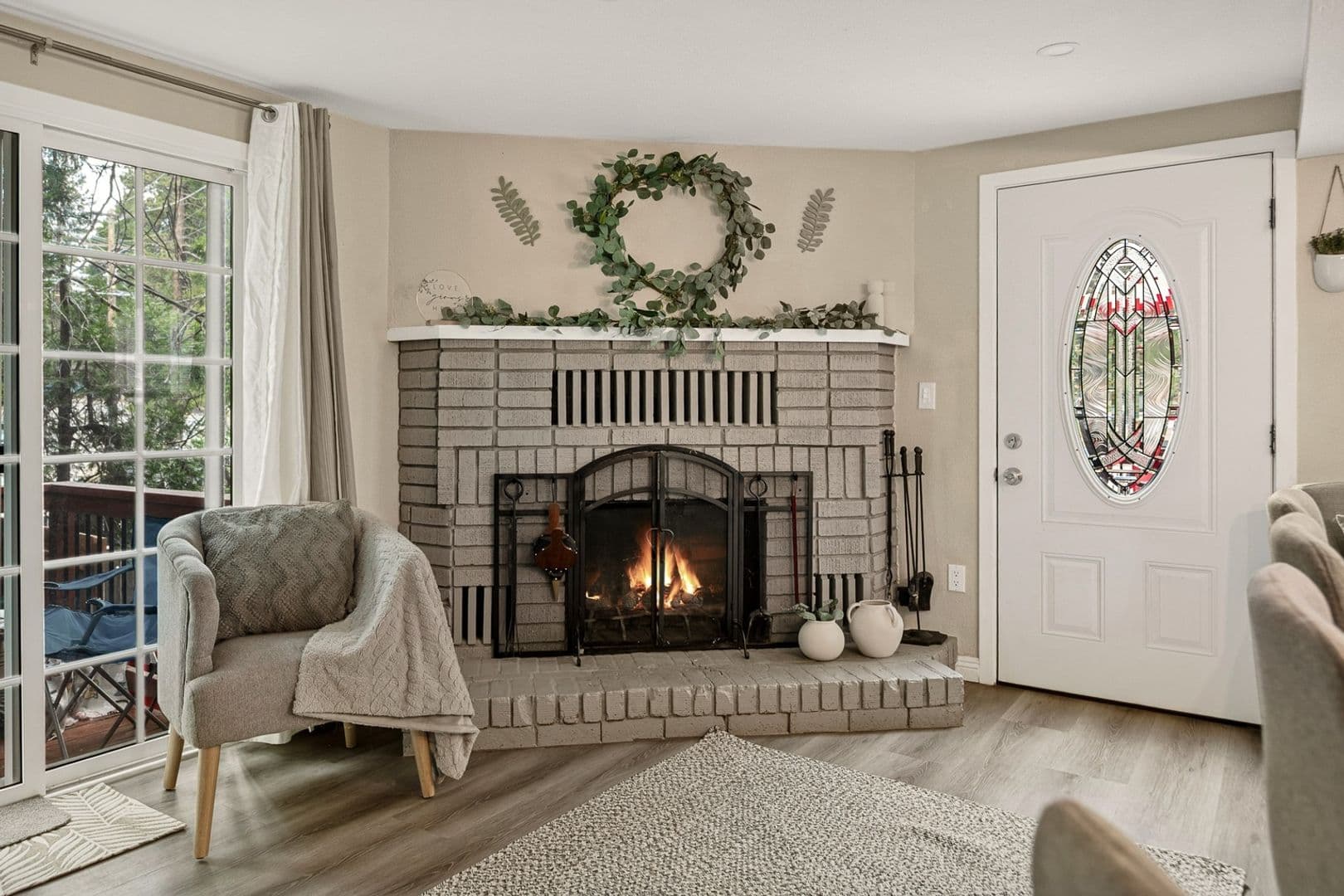 Running Springs House: 2472 Deep Creek Drive