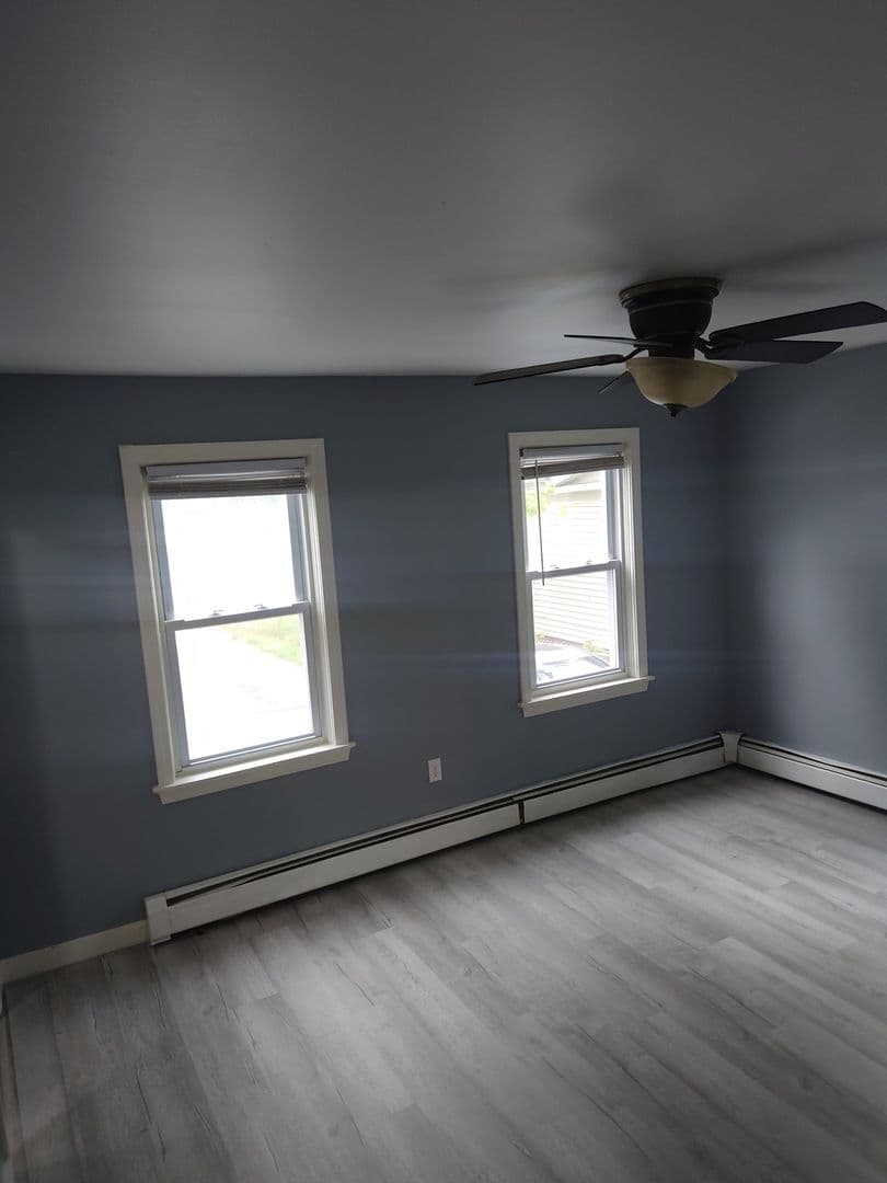 Woonsocket House: 252 Grove St