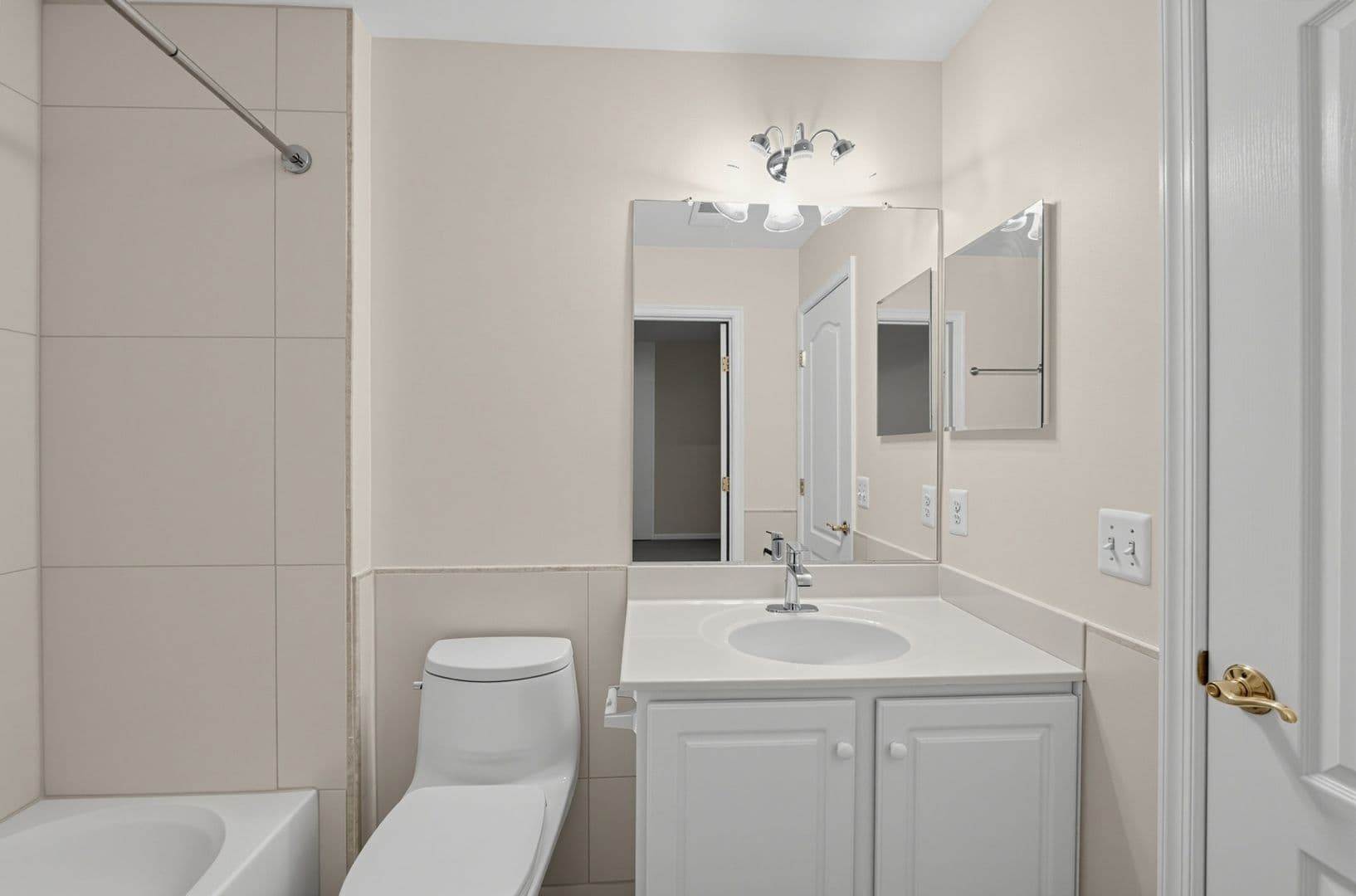 Odenton Townhome: 1504 Sapphire Ct