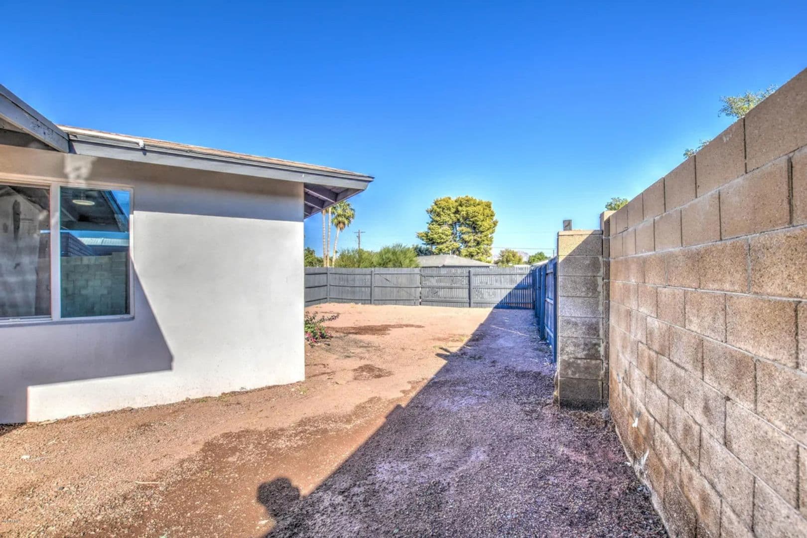 Phoenix House: 7332 N 17th Ave
