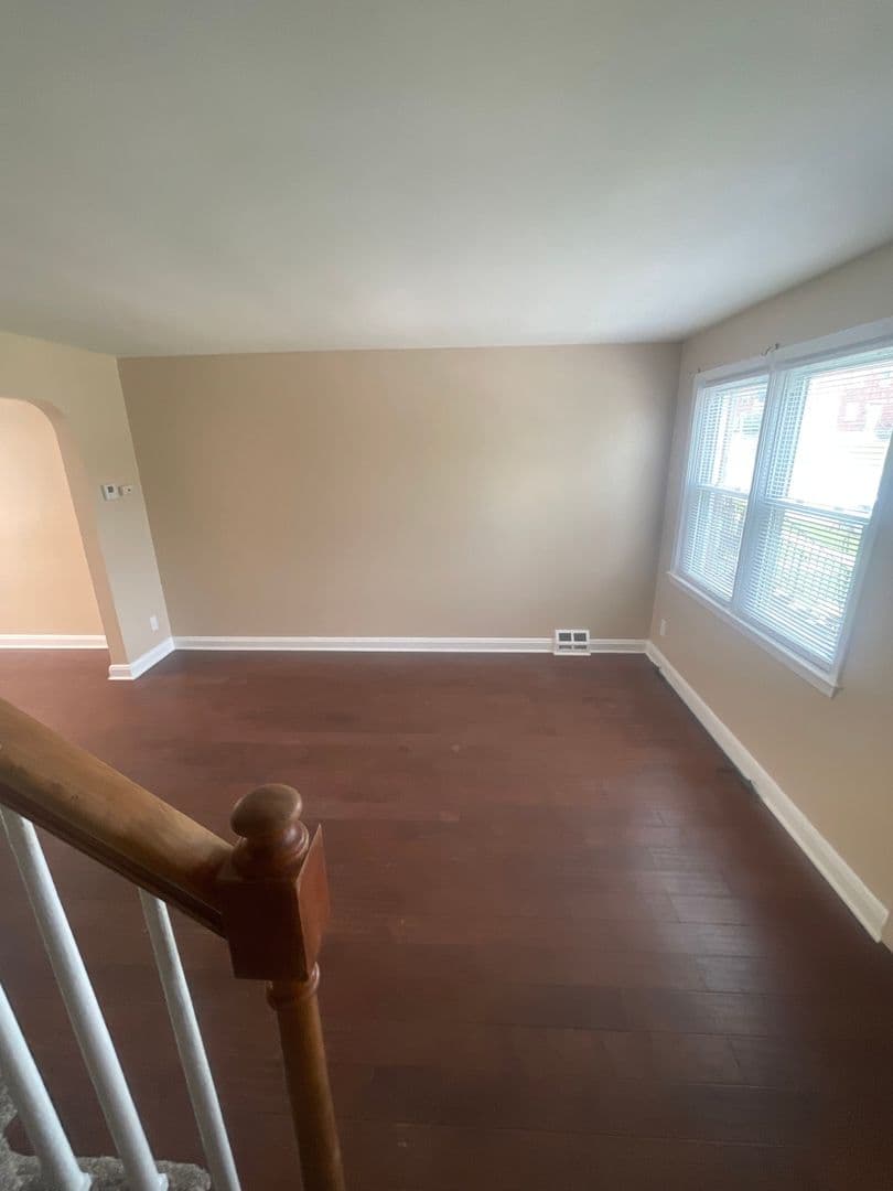 Essex House: 551 Welbrook Rd
