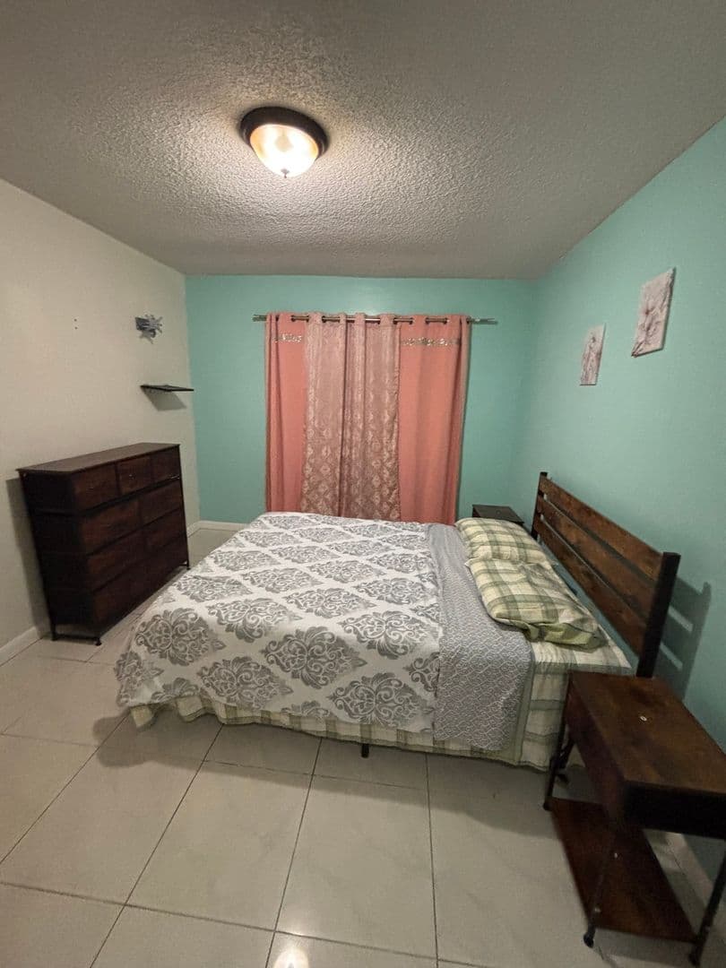 Homestead House: 1133 Se 13th Ter