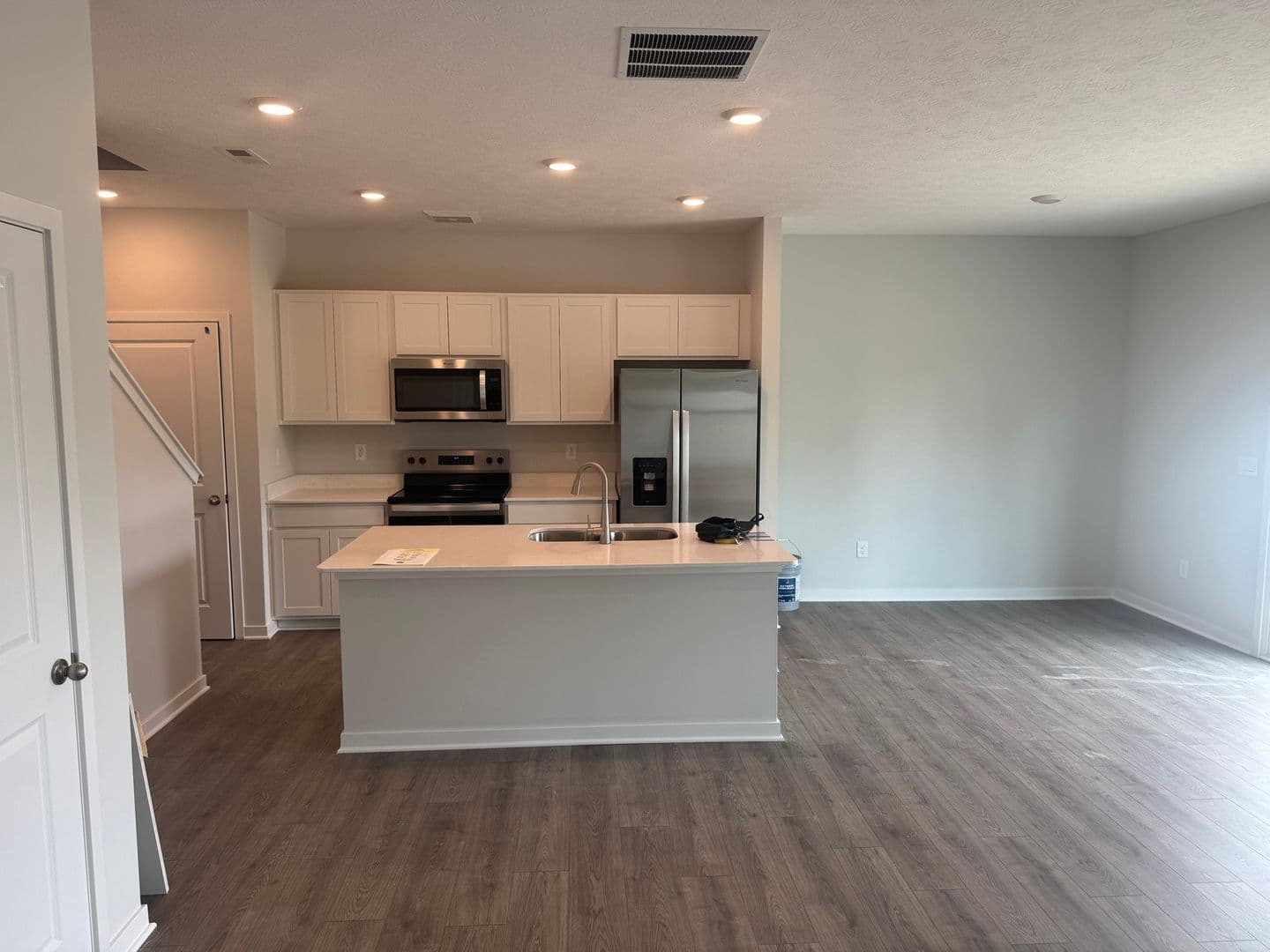 Columbus Townhome: 1388 Marinelli Dr E