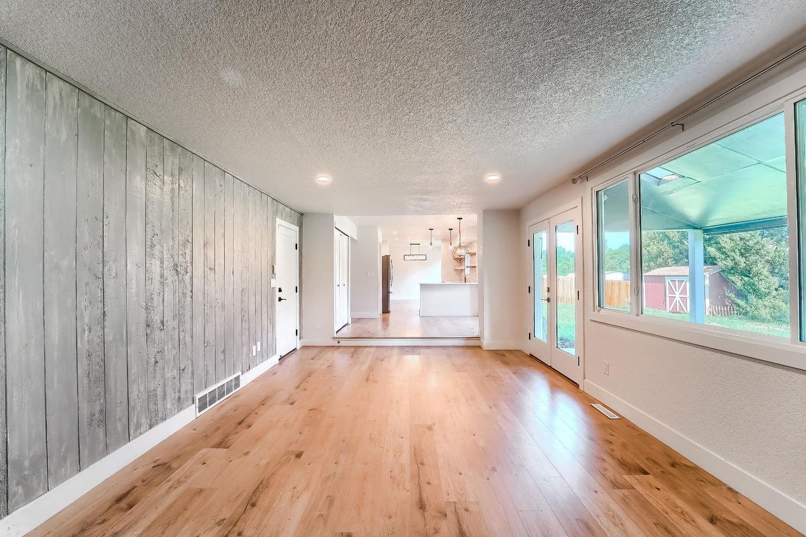 Denver House: 9923 East Exposition Avenue