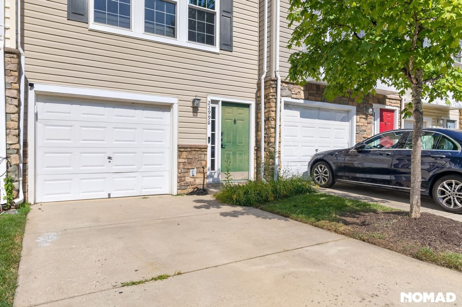 Sterling House: 22996 Fontwell Sq