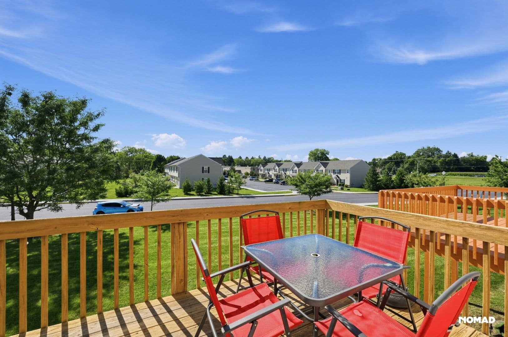 Carlisle Townhome: 318 Sherman Ave