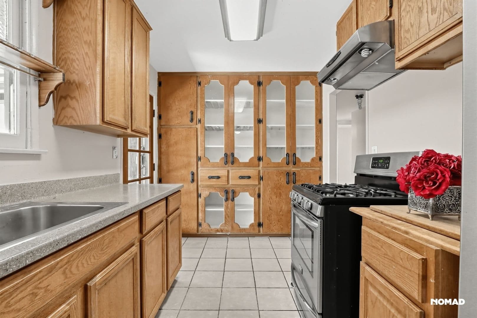 Palmdale House: 38926 Sage Tree St