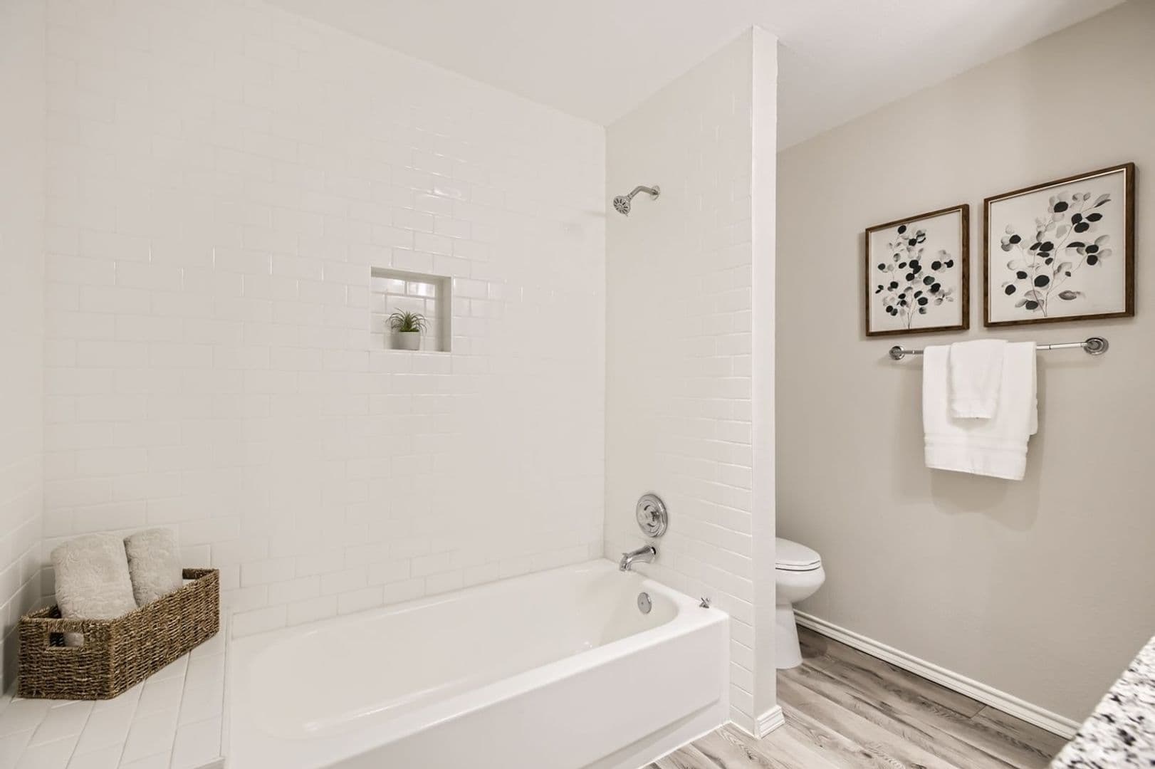 San Antonio House: 4514 Dove Lake St