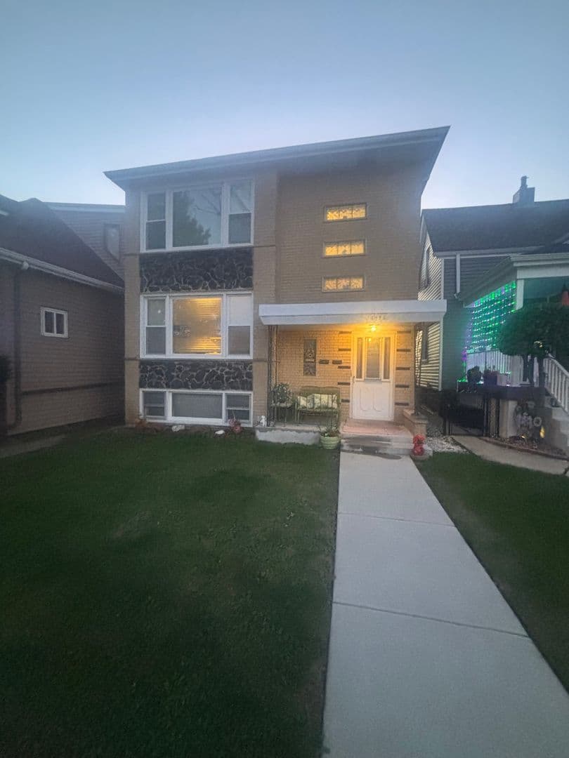 Chicago Townhome: 6026 S Kilbourn Ave