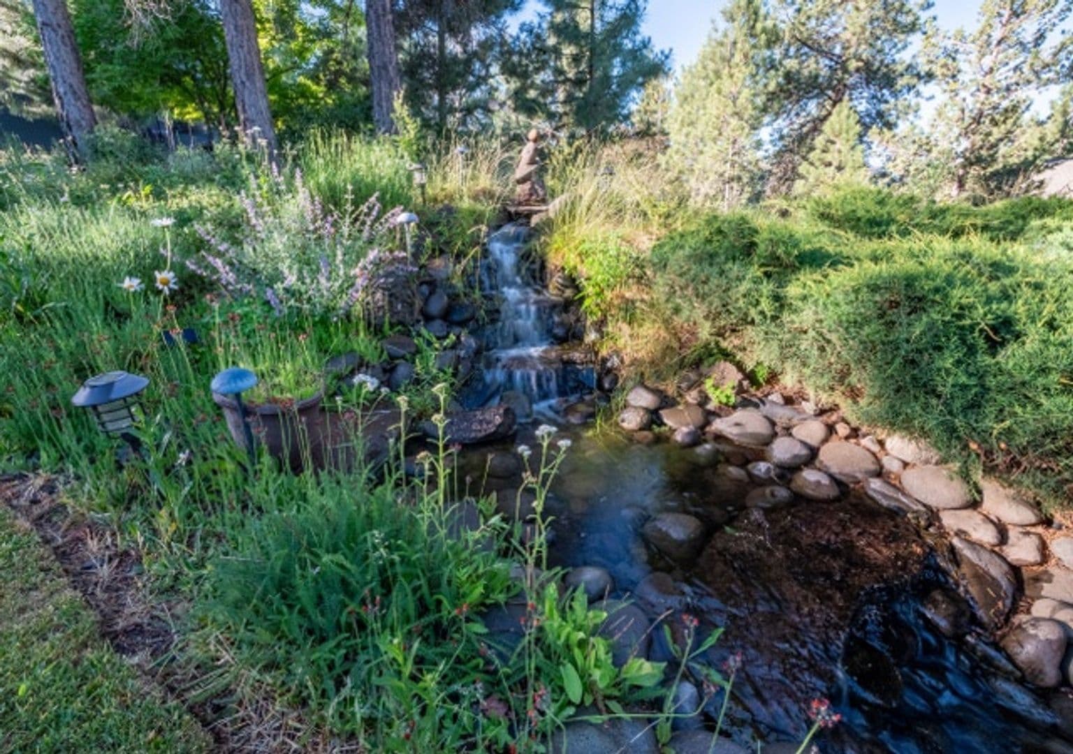 Bend House: 2889 Nw Starview Dr