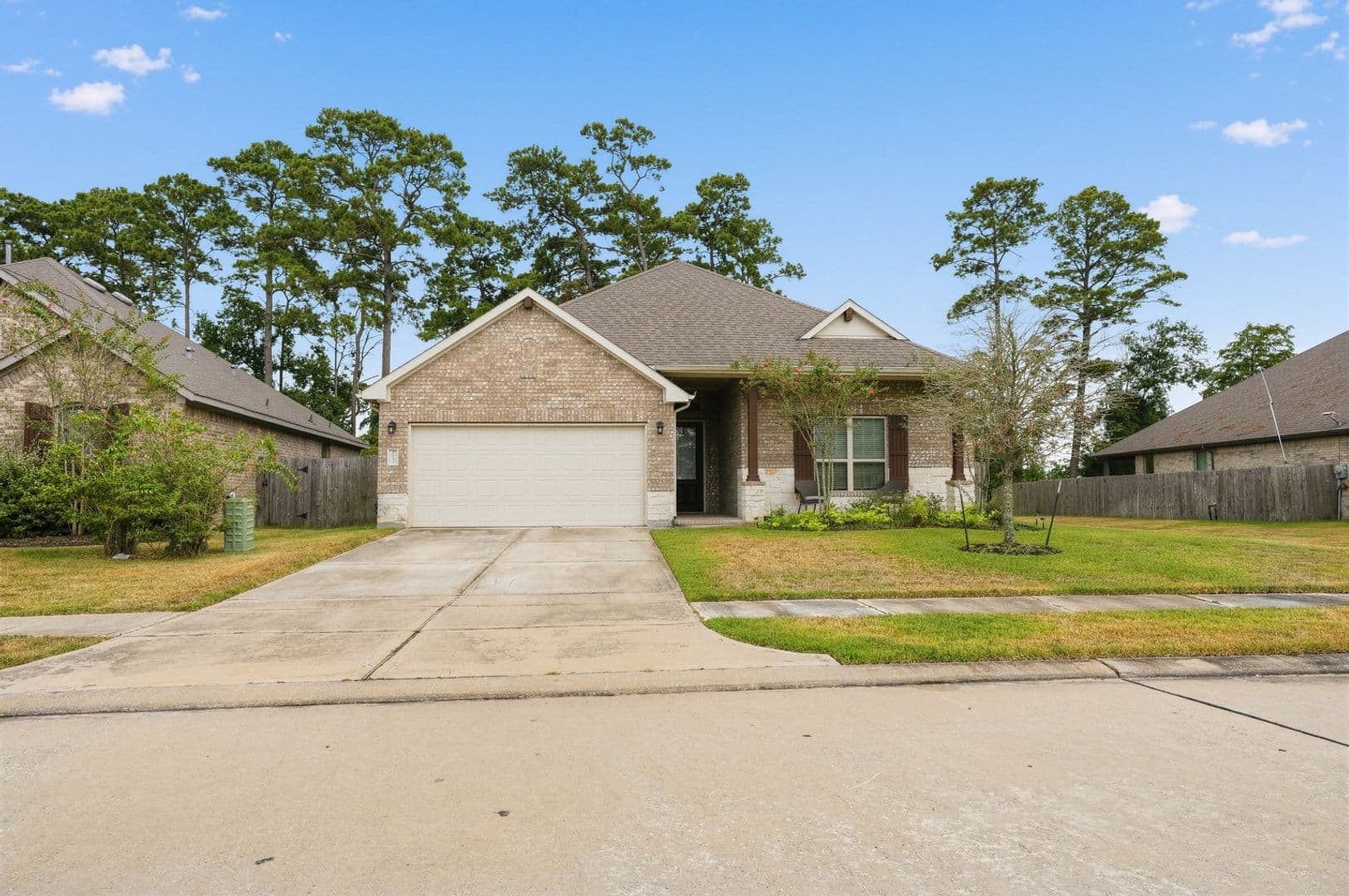 Houston House: 8822 Vasco