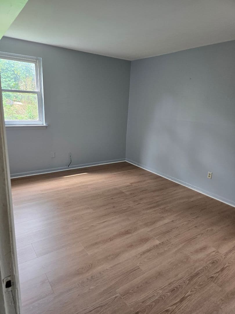Philadelphia Townhome: 10032 Jeanes St