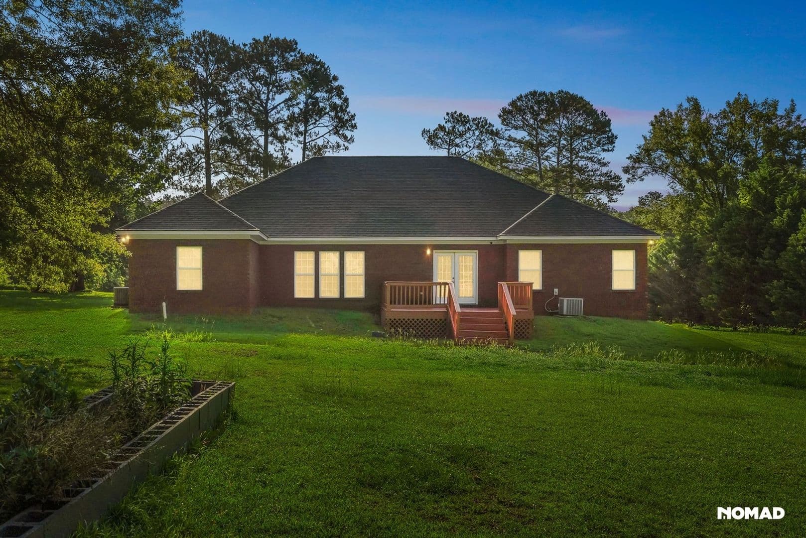 Albany House: 2729 Quail Run Dr