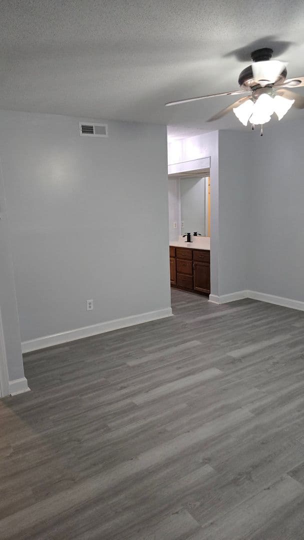 Goldsboro Townhome: 1609 S Taylor St