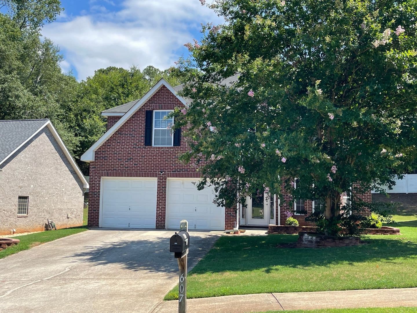 Mc Donough House: 607 Pipkin Dr