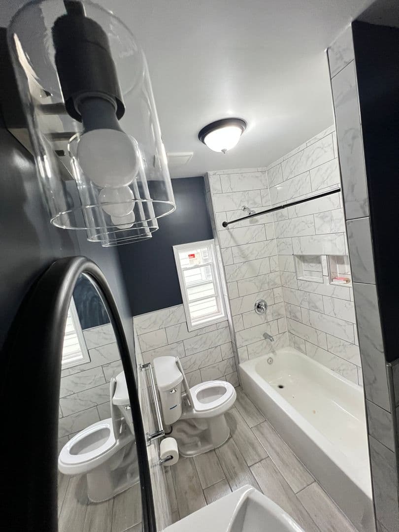 Buffalo Townhome: 313 Lasalle Ave