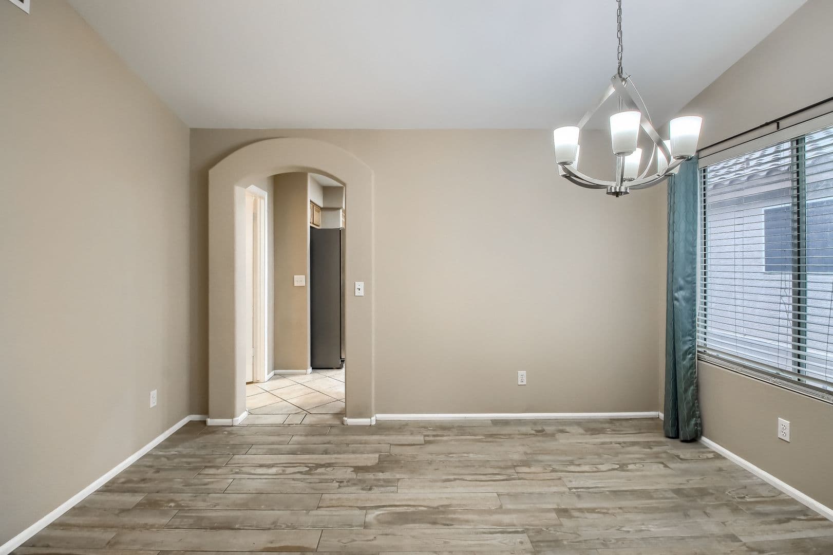 Phoenix House: 3033 E Wahalla Lane