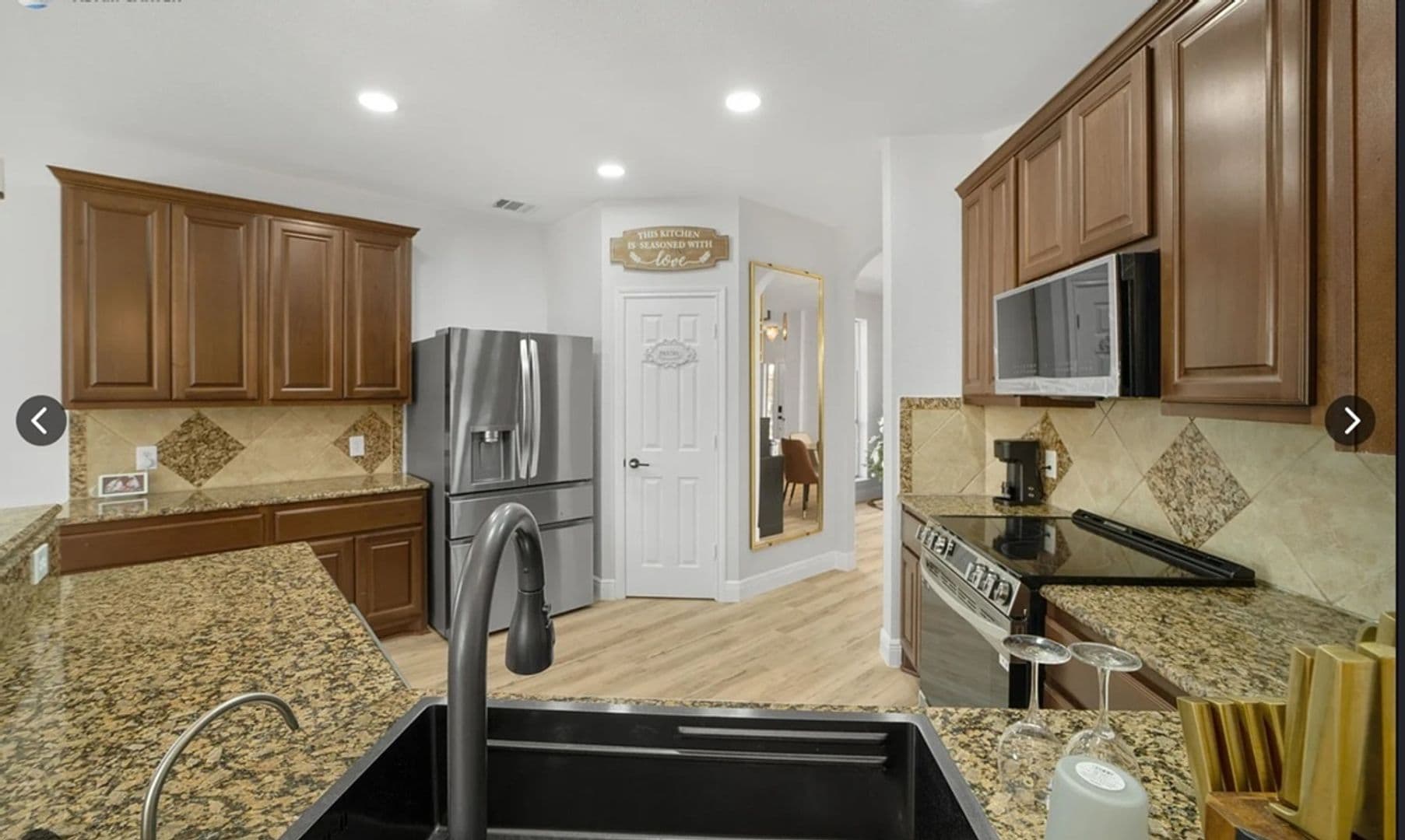 Seguin House: 3032 Prairie Blf
