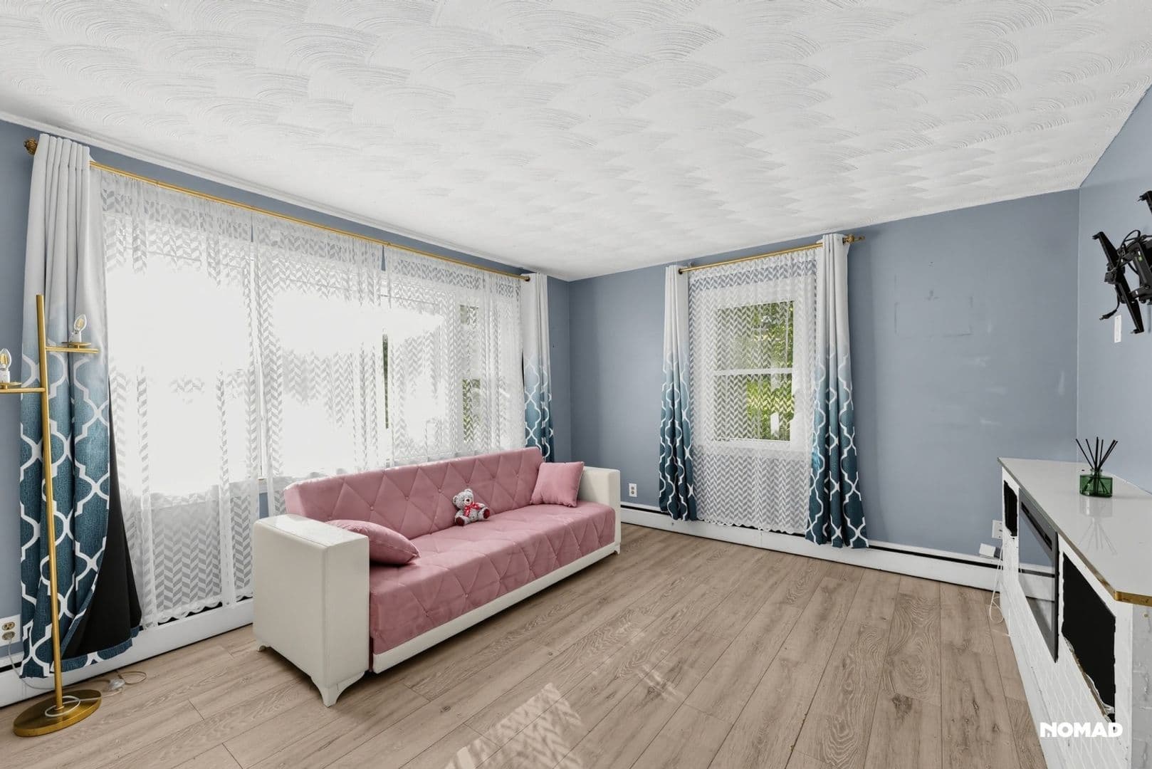 Waterbury House: 14 Fairfax St