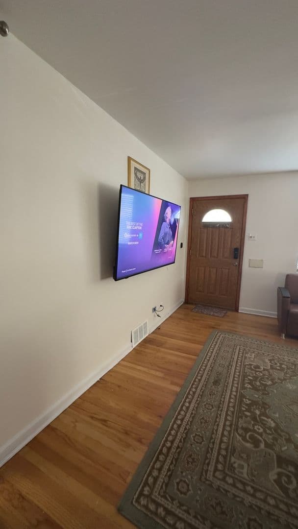 Aurora House: 1641 Nome St