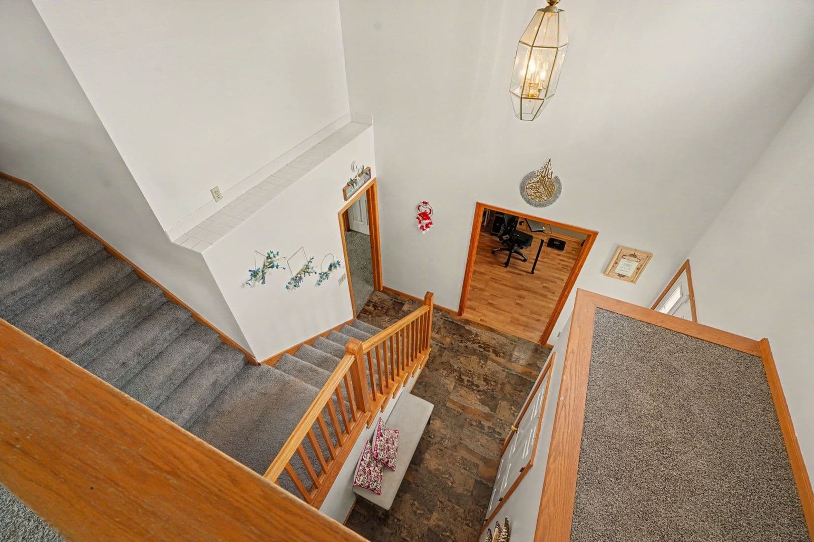 Champaign House: 708 Erin Dr